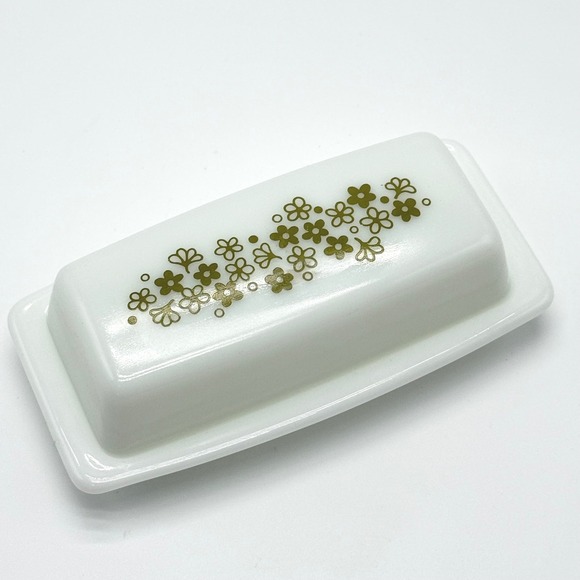 Vintage Pyrex Spring Blossom Green Crazy Daisy Milk Glass Butter Dish with Lid - Picture 6 of 7